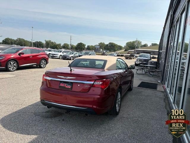 2013 Chrysler 200 Limited