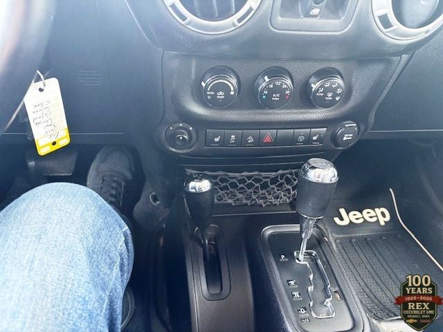 2015 Jeep Wrangler Unlimited Sahara