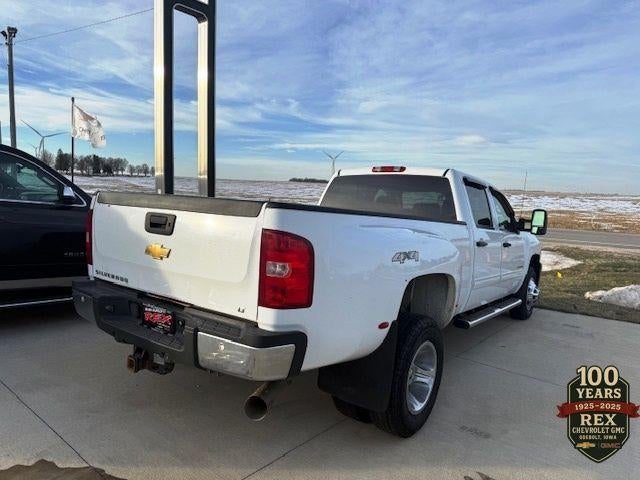 2011 Chevrolet Silverado 3500 HD DRW LT