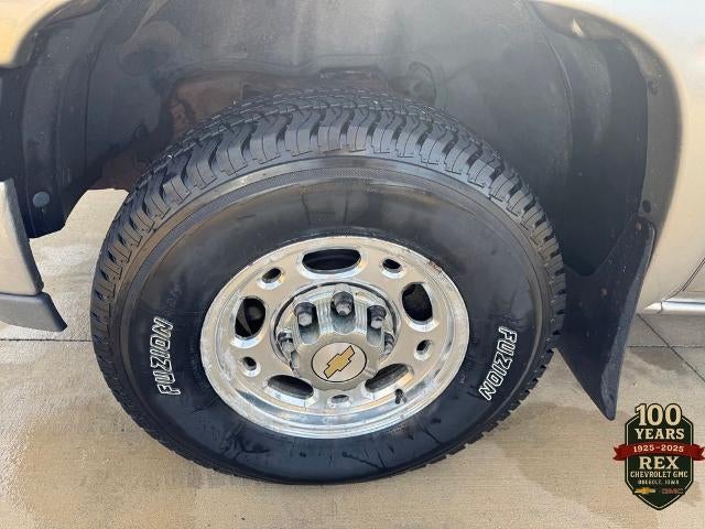 2000 Chevrolet Silverado 2500 HD LS