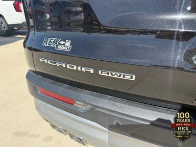 2025 GMC Acadia Elevation