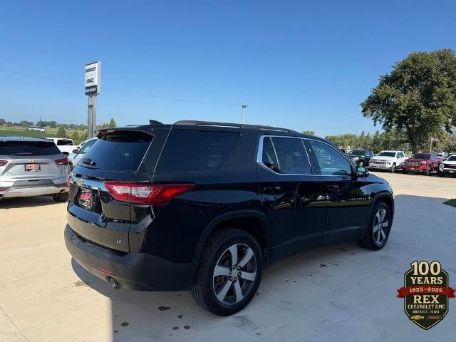 2021 Chevrolet Traverse LT Leather