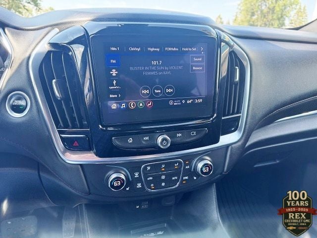 2022 Chevrolet Traverse RS