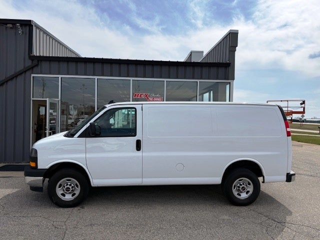 2023 GMC Savana Cargo 2500 Base