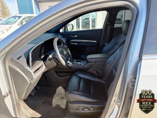 2024 Cadillac XT4 Premium Luxury