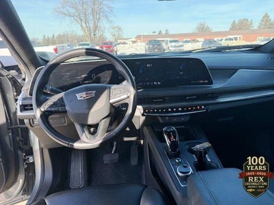 2024 Cadillac XT4 Premium Luxury