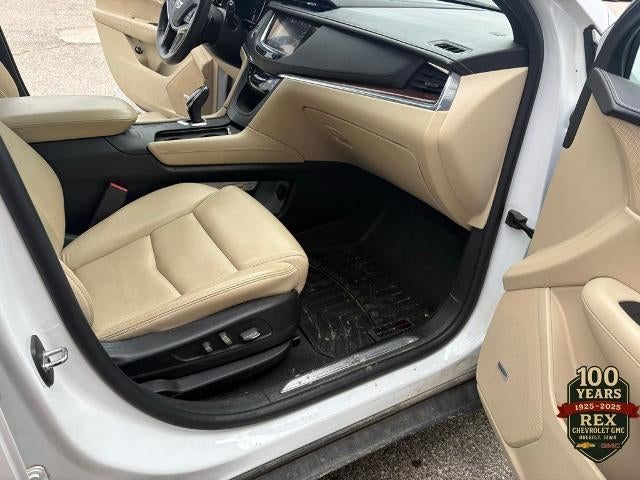 2017 Cadillac XT5 Premium Luxury FWD