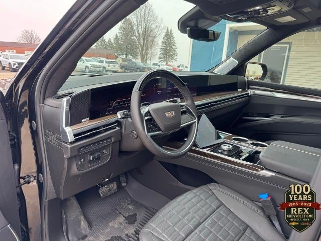 2025 Cadillac Escalade Sport Platinum