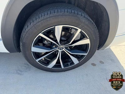 2025 Volkswagen Atlas 2.0T SEL Premium R-Line