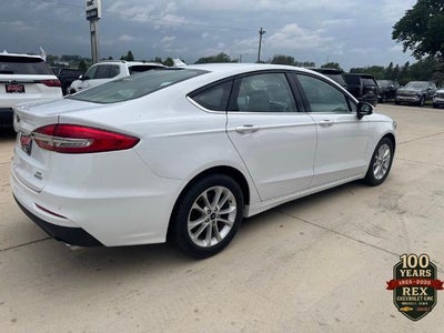 2020 Ford Fusion SE