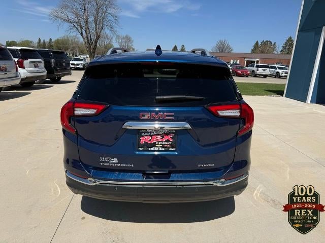 2022 GMC Terrain SLT