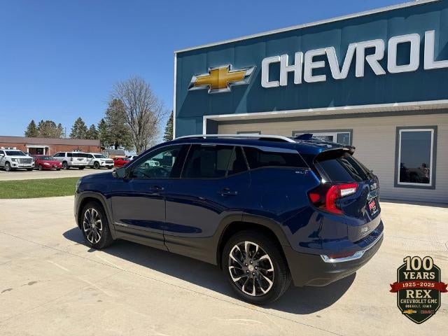 2022 GMC Terrain SLT
