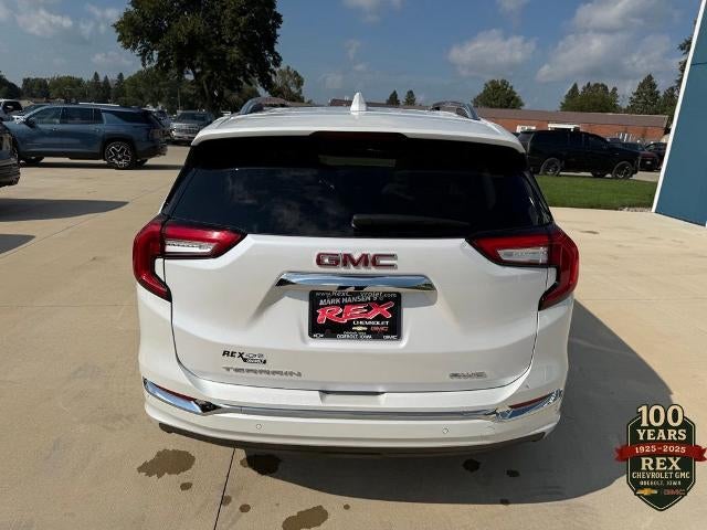 2022 GMC Terrain Denali